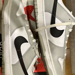 Men’s Nike Dunk Low Retro SE Size 13